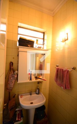 Casa à venda com 270m², 3 quartos e 2 vagasLavabo