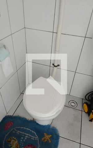Casa à venda com 270m², 3 quartos e 2 vagasBanheiro de Serviço