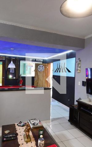Casa à venda com 270m², 3 quartos e 2 vagasSala Casa 2