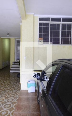 Casa à venda com 270m², 3 quartos e 2 vagasGaragem