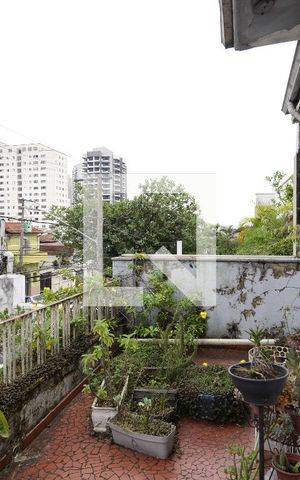 Casa à venda com 270m², 3 quartos e 2 vagasVaranda