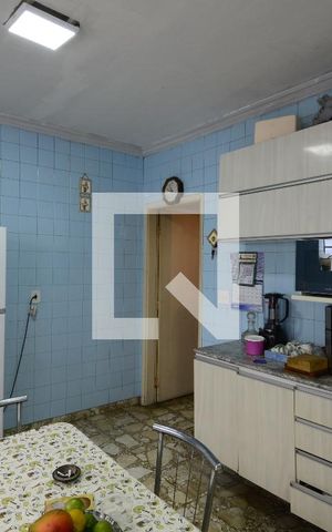 Casa à venda com 270m², 3 quartos e 2 vagasCozinha