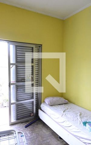 Casa à venda com 270m², 3 quartos e 2 vagasQuarto 4