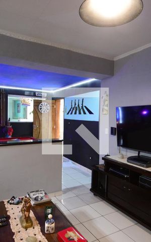 Casa à venda com 270m², 3 quartos e 2 vagasSala Casa 2