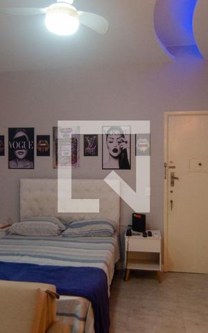 Studio à venda com 30m², 1 quarto e sem vaga Studio à venda com 30m², 1 quarto e sem vagaSala | Quarto