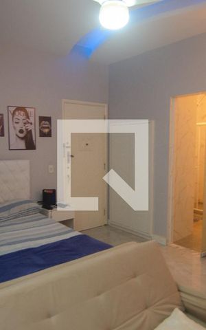 Studio à venda com 30m², 1 quarto e sem vaga Studio à venda com 30m², 1 quarto e sem vagaSala | Quarto