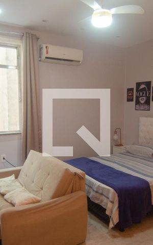 Studio à venda com 30m², 1 quarto e sem vaga Studio à venda com 30m², 1 quarto e sem vagaSala | Quarto