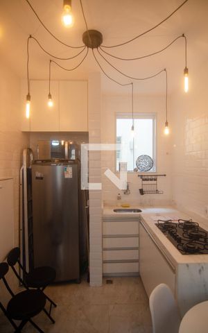 Studio à venda com 30m², 1 quarto e sem vaga Studio à venda com 30m², 1 quarto e sem vagaCozinha