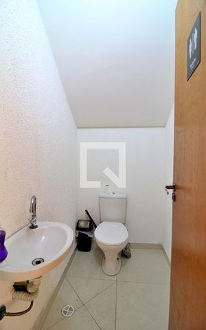 Apartamento à venda com 106m², 2 quartos e 1 vagaÁrea comum - Banheiro 