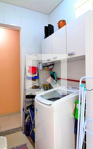 Apartamento à venda com 106m², 2 quartos e 1 vagaÁrea de Serviço