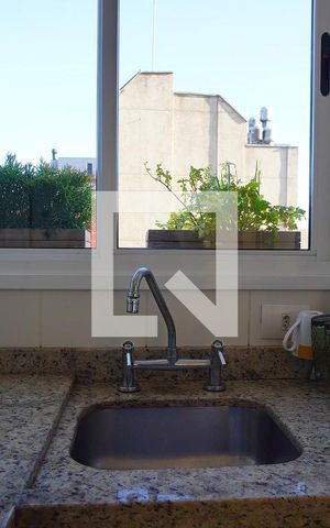 Apartamento para alugar com 73m², 2 quartos e 2 vagasCozinha