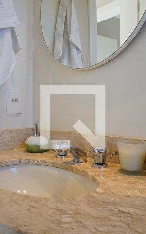Apartamento para alugar com 73m², 2 quartos e 2 vagasBanheiro Corredor