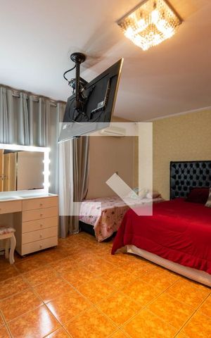 Casa à venda com 150m², 3 quartos e 4 vagassuíte