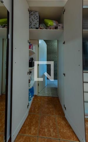 Casa à venda com 150m², 3 quartos e 4 vagassuíte