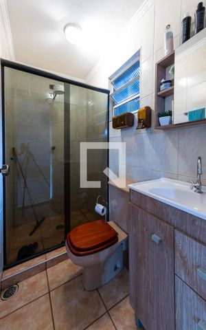 Casa à venda com 150m², 3 quartos e 4 vagasBanheiro de Serviço