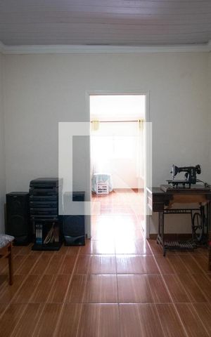 Casa à venda com 193m², 3 quartos e 2 vagas Casa à venda com 193m², 3 quartos e 2 vagasQuarto 1