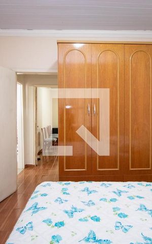 Casa à venda com 193m², 3 quartos e 2 vagas Casa à venda com 193m², 3 quartos e 2 vagasQuarto