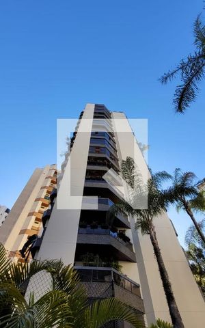 Apartamento à venda com 226m², 4 quartos e 4 vagas Apartamento à venda com 226m², 4 quartos e 4 vagasFachada do Prédio