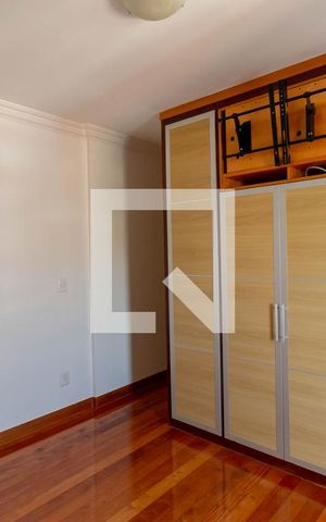 Apartamento para alugar com 120m², 3 quartos e 2 vagas Apartamento para alugar com 120m², 3 quartos e 2 vagasQuarto Suíte