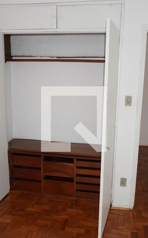 Apartamento para alugar com 75m², 1 quarto e sem vagaQuarto