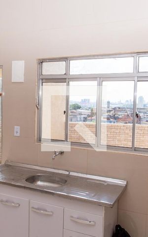 Apartamento para alugar com 95m², 2 quartos e sem vagaCozinha