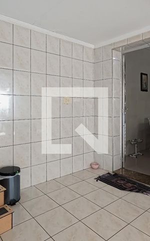 Casa à venda com 135m², 4 quartos e 2 vagasÁrea de Serviço