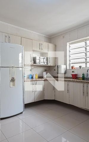 Casa à venda com 135m², 4 quartos e 2 vagasCozinha