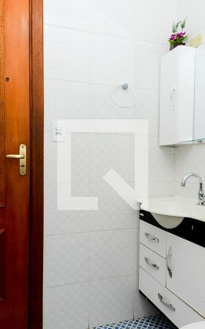 Casa à venda com 330m², 4 quartos e 3 vagasBanheiro da Suíte 2