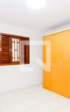 Casa à venda com 330m², 4 quartos e 3 vagasSuíte 2
