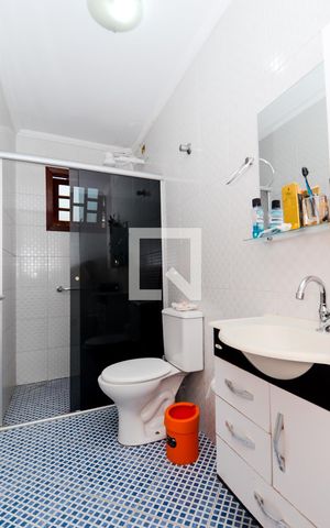 Casa à venda com 330m², 4 quartos e 3 vagasBanheiro da Suíte 3