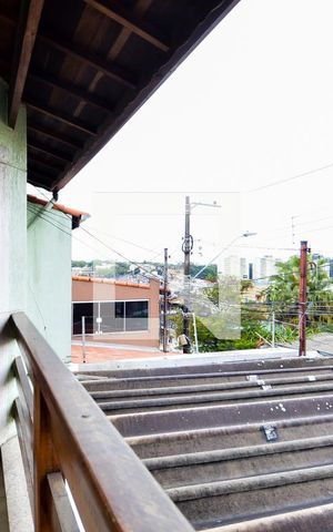 Casa à venda com 330m², 4 quartos e 3 vagasVaranda da Suíte 4