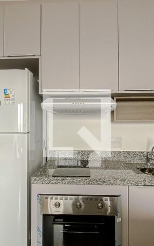 Apartamento à venda com 38m², 2 quartos e sem vaga Apartamento à venda com 38m², 2 quartos e sem vagaSala e Cozinha