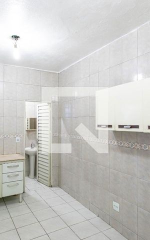 Casa para alugar com 120m², 4 quartos e 1 vaga Casa para alugar com 120m², 4 quartos e 1 vagaCozinha