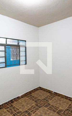 Casa para alugar com 120m², 4 quartos e 1 vaga Casa para alugar com 120m², 4 quartos e 1 vagaQuarto 1