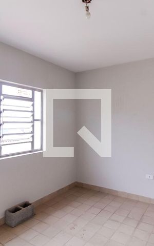 Casa à venda com 300m², 4 quartos e 3 vagas Casa à venda com 300m², 4 quartos e 3 vagasQuarto 3