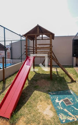 Studio à venda com 26m², 1 quarto e sem vaga Studio à venda com 26m², 1 quarto e sem vagaÁrea Comum - Playground