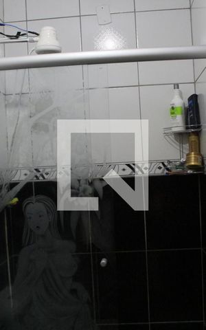 Casa à venda com 120m², 3 quartos e 3 vagasBanheiro da Suíte 1