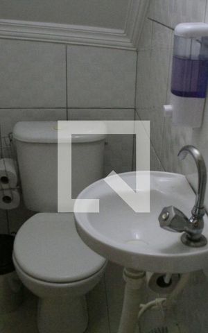 Casa à venda com 120m², 3 quartos e 3 vagasBanheiro
