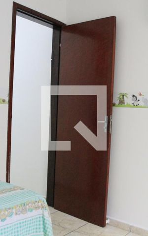 Casa à venda com 120m², 3 quartos e 3 vagasQuarto 2