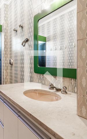 Apartamento para alugar com 174m², 4 quartos e 2 vagas Apartamento para alugar com 174m², 4 quartos e 2 vagasBanheiro 2