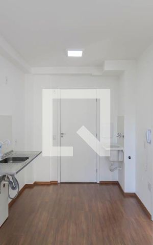 Apartamento à venda com 28m², 1 quarto e sem vaga Apartamento à venda com 28m², 1 quarto e sem vagaSala/Cozinha