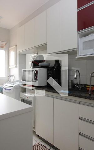 Apartamento à venda com 50m², 2 quartos e 1 vagaCozinha e Área de Serviço