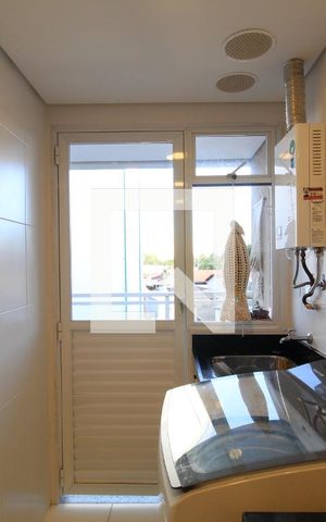 Apartamento à venda com 64m², 2 quartos e 1 vagaÁrea de Serviço