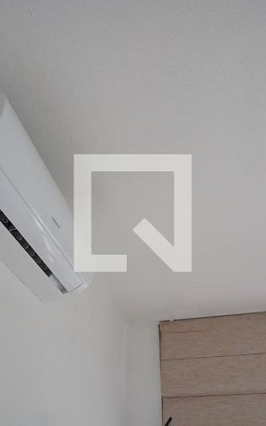 Apartamento à venda com 42m², 1 quarto e sem vagaSala