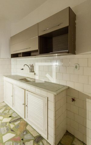 Apartamento à venda com 100m², 2 quartos e 1 vagaCozinha
