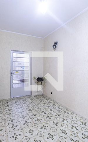 Casa à venda com 200m², 3 quartos e 3 vagas Casa à venda com 200m², 3 quartos e 3 vagasGaragem
