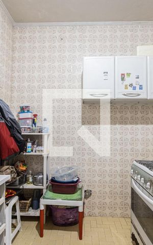 Casa à venda com 200m², 3 quartos e 3 vagas Casa à venda com 200m², 3 quartos e 3 vagasÁrea de Serviço