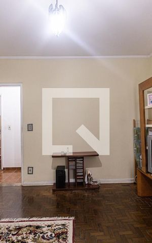 Casa à venda com 200m², 3 quartos e 3 vagas Casa à venda com 200m², 3 quartos e 3 vagasQuarto 1