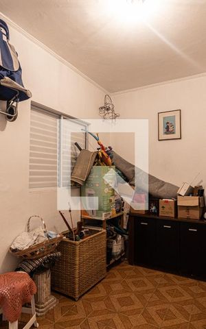 Casa à venda com 200m², 3 quartos e 3 vagas Casa à venda com 200m², 3 quartos e 3 vagasQuarto de Serviço