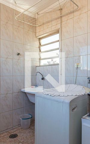 Apartamento à venda com 180m², 3 quartos e 1 vaga Apartamento à venda com 180m², 3 quartos e 1 vagaÁrea de Serviço